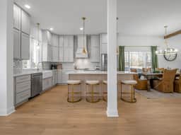 300 Sherman Ave - Image 5