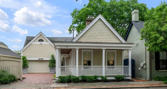 720 W Short St